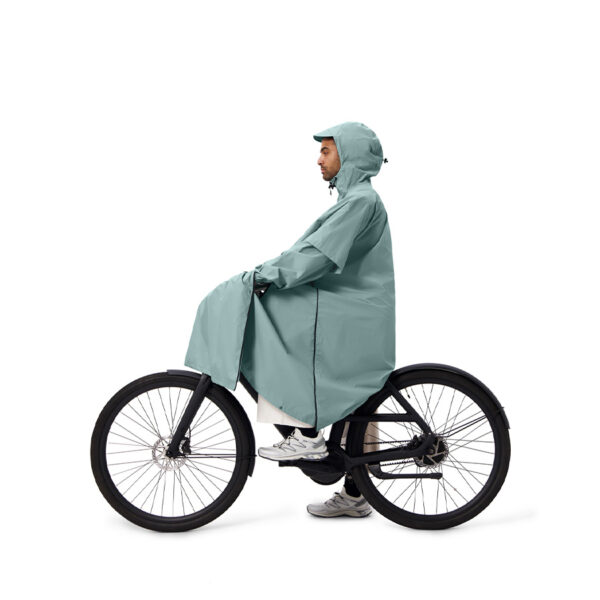 MAIUM Poncho Blue Mist